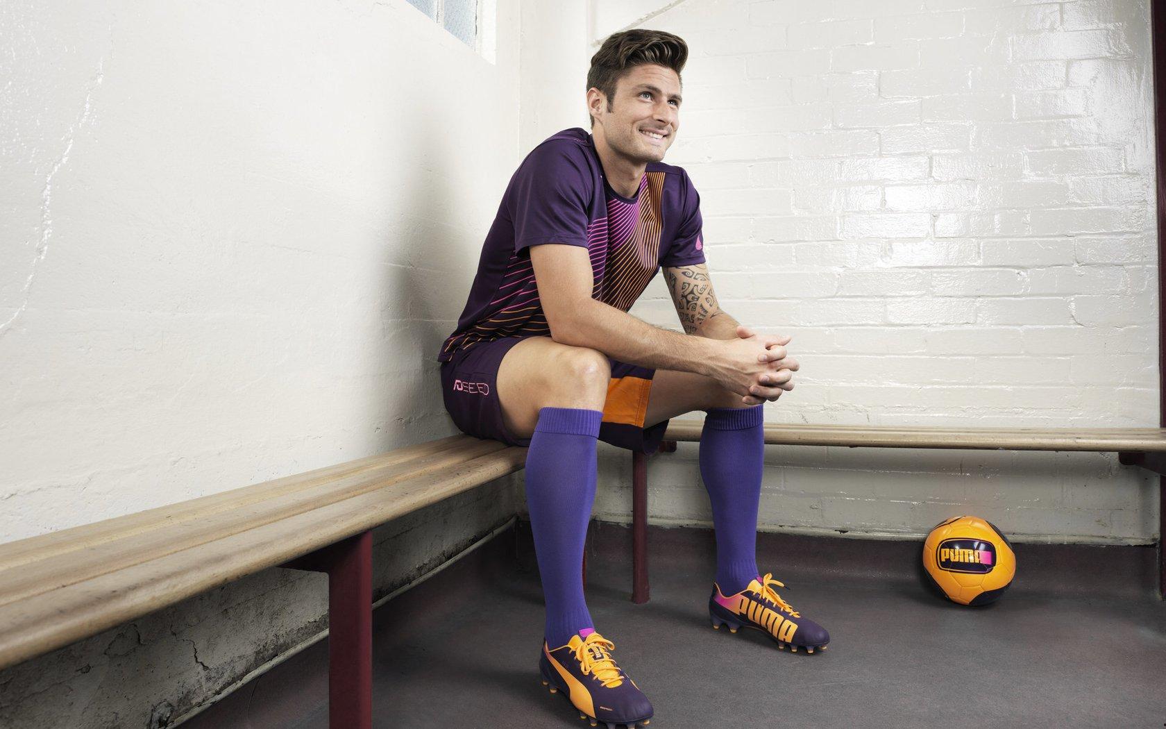 铁血格里芬打光最后一颗子弹！活塞未来因他而光明