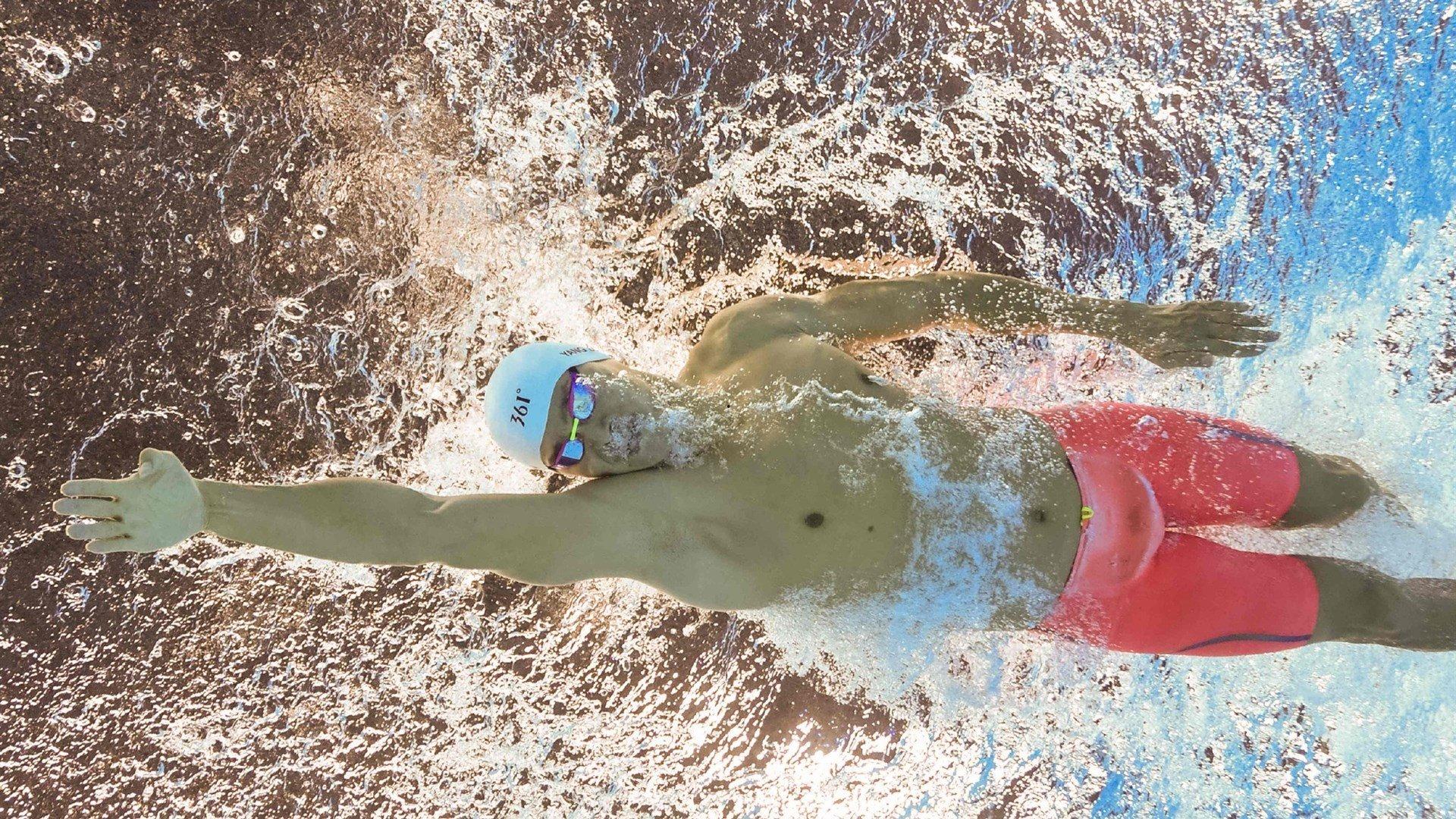 费尔明上演完美帽子戏法 力助巴萨大胜奥林匹亚科斯当选全场最佳